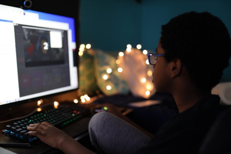 The Art of Game Community Management: Building Empires with a Human Touch